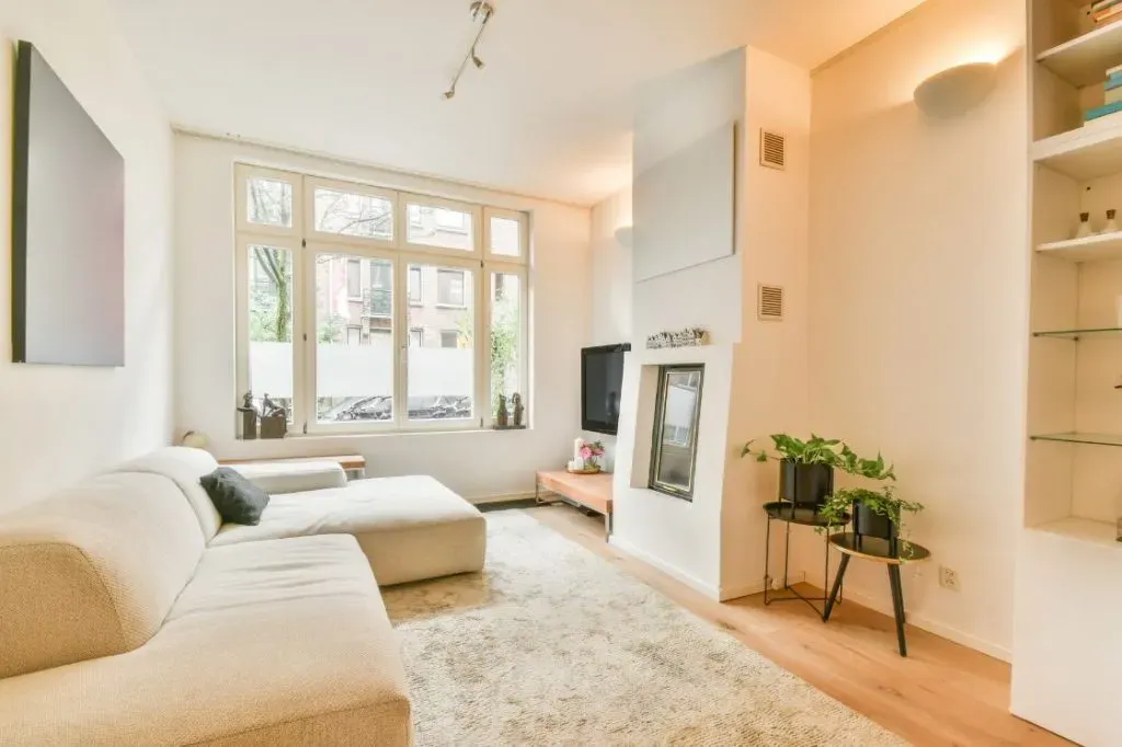 A clean and tidy living room ready for the next tenant